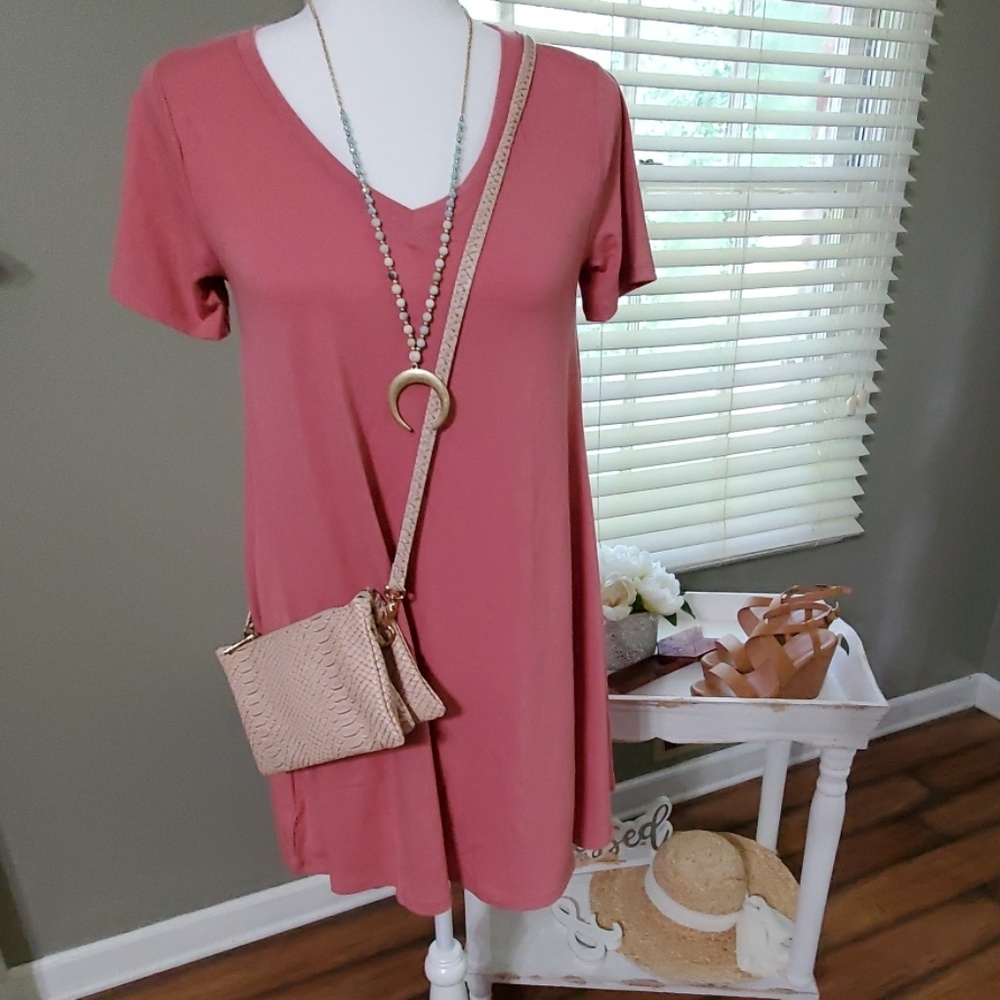 **LAST ONE** V-Neck Tunic with Pockets